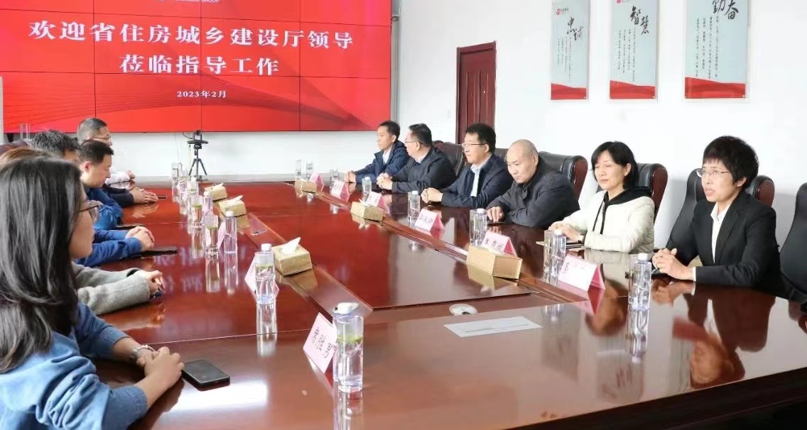【圣德建筑】省住房城鄉(xiāng)建設(shè)廳外聯(lián)站主任、山東省建筑企業(yè)外出施工行業(yè)黨委副書記戚立強(qiáng)一行蒞臨圣德建筑調(diào)研